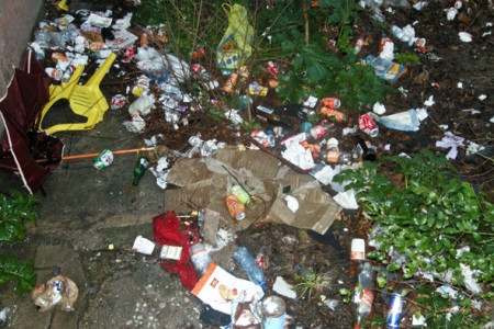 Discarica di fianco all'ARST (foto Cronache Nuoresi)