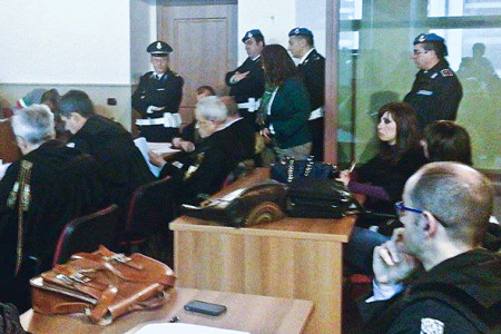 Un momento del processo per l'omicidio di Dina Dore (foto Cronache Nuoresi)