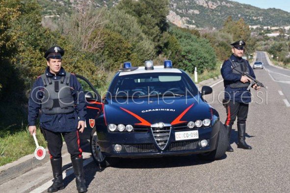 Un posto di blocco dei Carabinieri