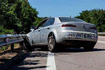 Scontro frontale sulla 389 (© foto S.Novellu)