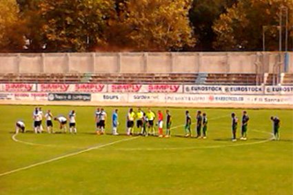 Le due formazioni in campo