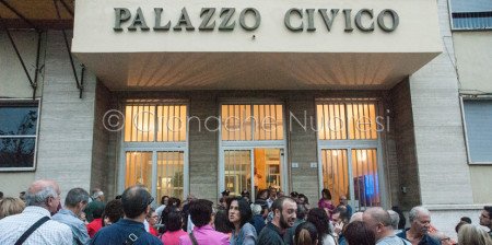 Protesta dei cittadini nuoresi contro la TARI (© foto S.Novellu)