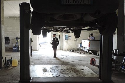 Un momento dell'intervento dei Carabinieri