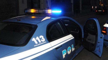 Una volante della Polizia