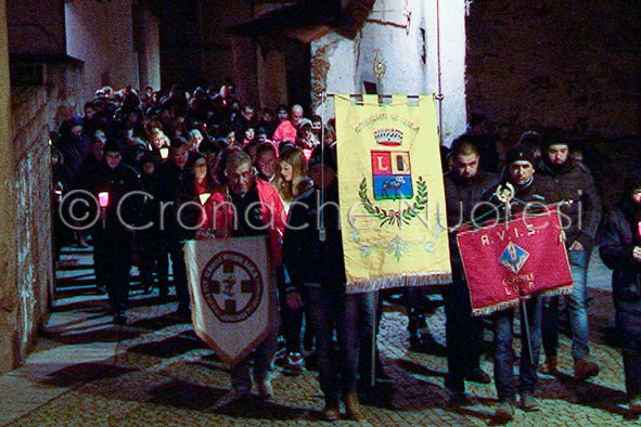 Un'immagine della fiaccolata di Lula