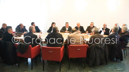 Il vertice in Provincia sulla Crisi nel Nuorese (© foto S.Novellu)