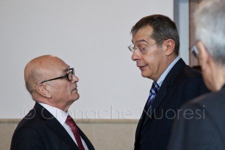 Il giudice Demuro ascolta il PM Danilo Tronci (© foto S.Novellu)