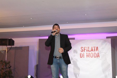 Il cantante Mario Garrucciu