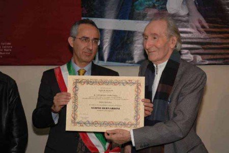 Albino Bernardini riceve la cittadinanza onoraria di Olzai