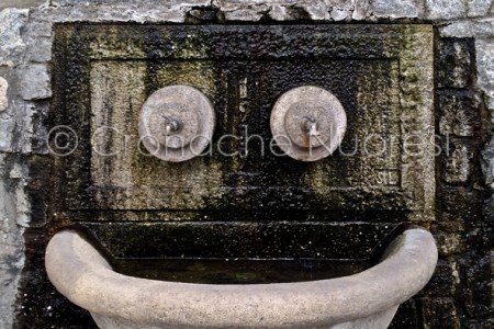 La Fonte di Gaghisi a Sarule (© foto S.Novellu)