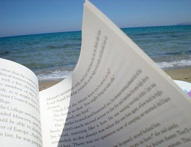 Estate, mare, sole, libri