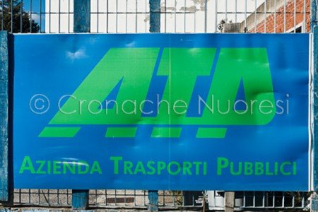 L'insegna dell'ATP - Azienda Trasporti Pubblici - di Nuoro (foto S. Novellu)