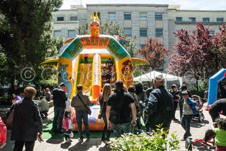 Un angolo per i più piccoli alla festa del Primo maggio (© foto S.Novellu)