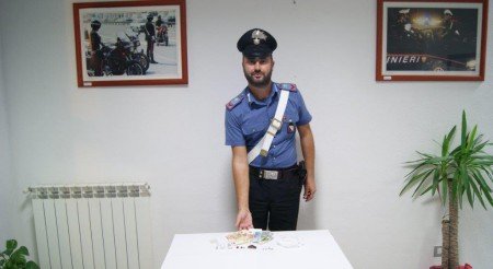 Una parte della droga sequestrata a San Teodoro
