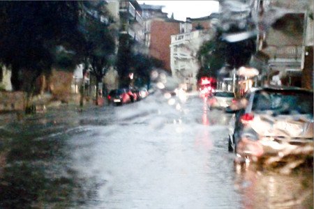 Nuoro, via Catte, (foto S. Novellu - Cronache Nuoresi)
