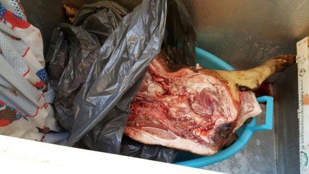 Una parte della carne sequestrata ad Aritzo