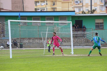 Il gol di Alonzi (foto Alessandro Pintus)