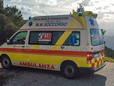 L'ambulanza nei pressi del Monte Tuttavista