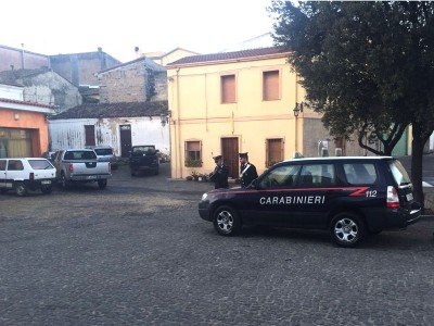 Lula. I Carabinieri nel punto in cui era collocato l'albero di Natale