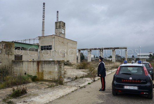 Ottana, i Carabinieri applicano i sigilli ai siti sequestrati