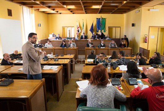 Il Consiglio comunale (foto S.Novellu)