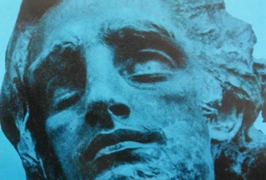 La copertina del libro di Elettrio Corda