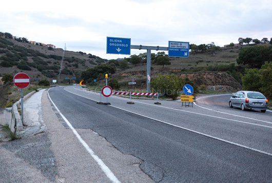 Il traffico proveniente dalla 389 deviato verso viale Sardegna (foto S.Novellu)