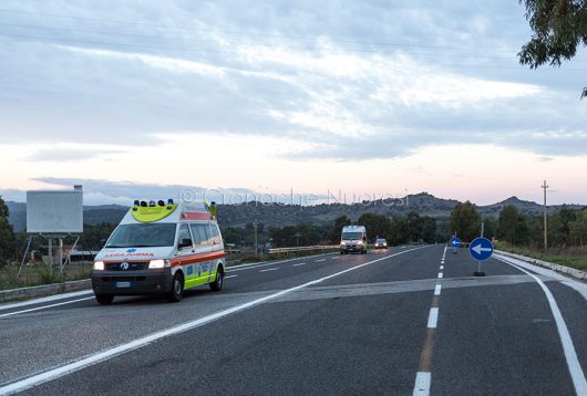 Il traffico proveniente dalla 389 deviato verso Badu 'e Carros e viale Sardegna (foto S.Novellu)