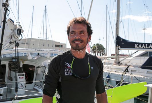 Cagliari. Gaetano Mura alla partenza per il giro del mondo in solitaria (foto S.Novellu)