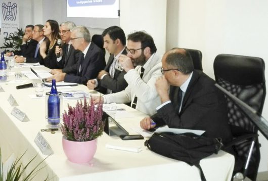 Francesco Pigliaru, Roberto Bornioli e gli altri relatori del convegno
