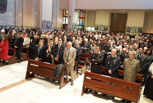 I rappresentanti istituzionali in un momento della messa solenne (foto Simone Litarru)