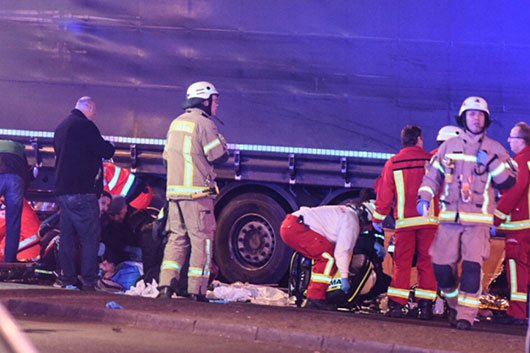 I soccorsi alle vittime dell'attentato di Berlino
