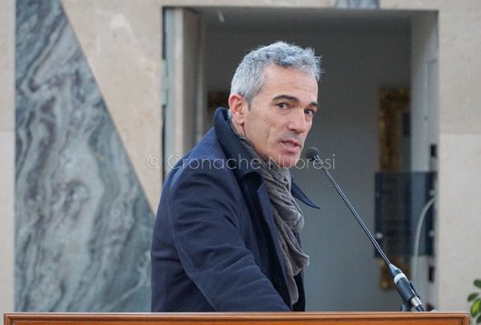 L'intervento di Gianpietro Gusai nel carcere di Badu 'e Carros (foto S.Novellu)