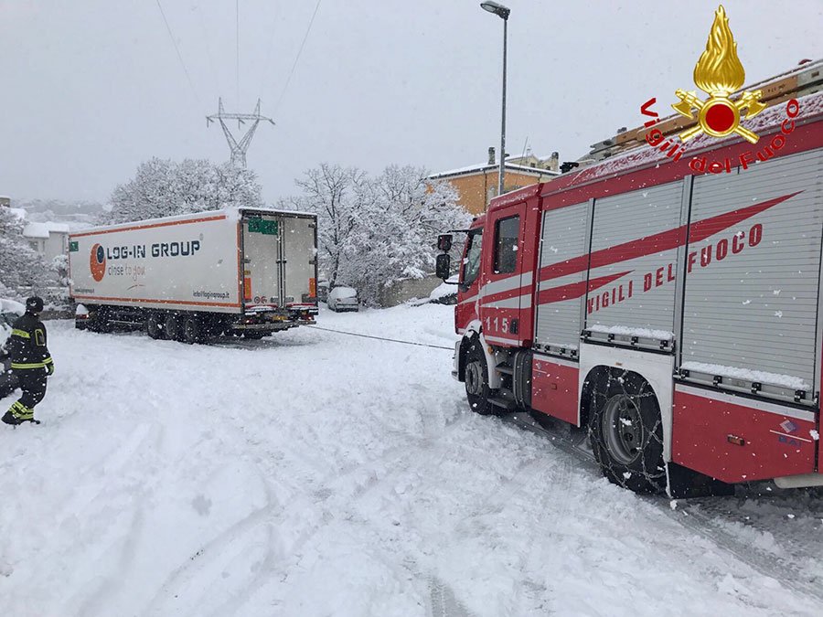 Operazioni di soccorso dei Vigili del fuoco in Baronia