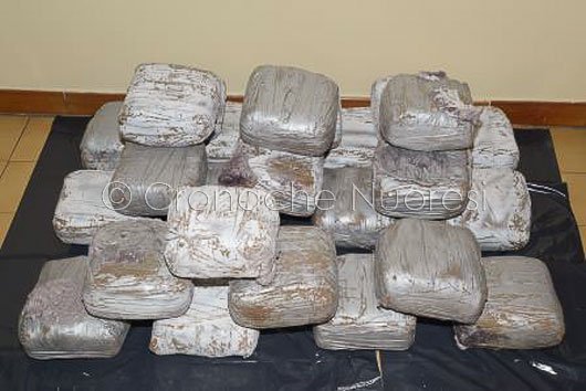 Una parte della droga sequestrataUna parte della droga sequestrata