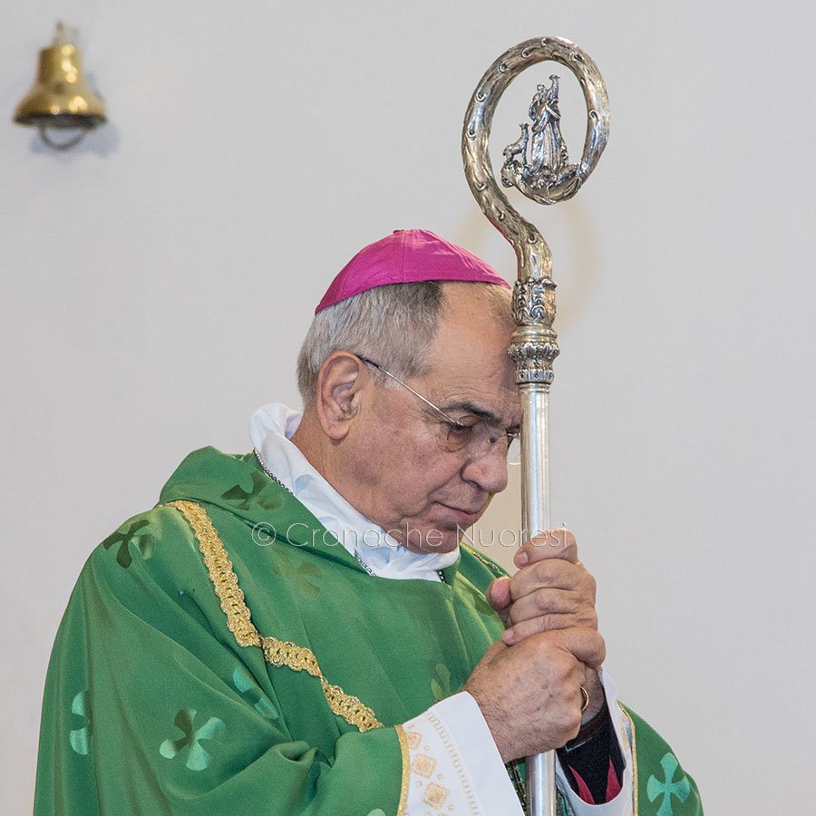 Il vescovo di Nuoro, Mons. Marcia (foto S.Novellu)