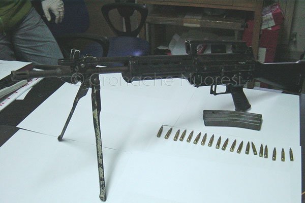 Alcune delle armi sequestrate in Ogliastra