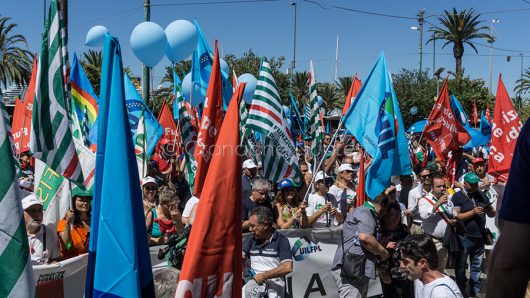 Cagliari, manifestazione contro i tagli alla Sanità (foto Cronache Nuoresi)