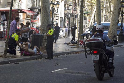 Un'immagine della strage di Barcellona