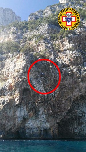 La turista in difficoltà lungo il sentiero 