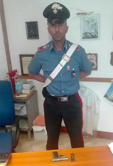 La pistola sequestrata