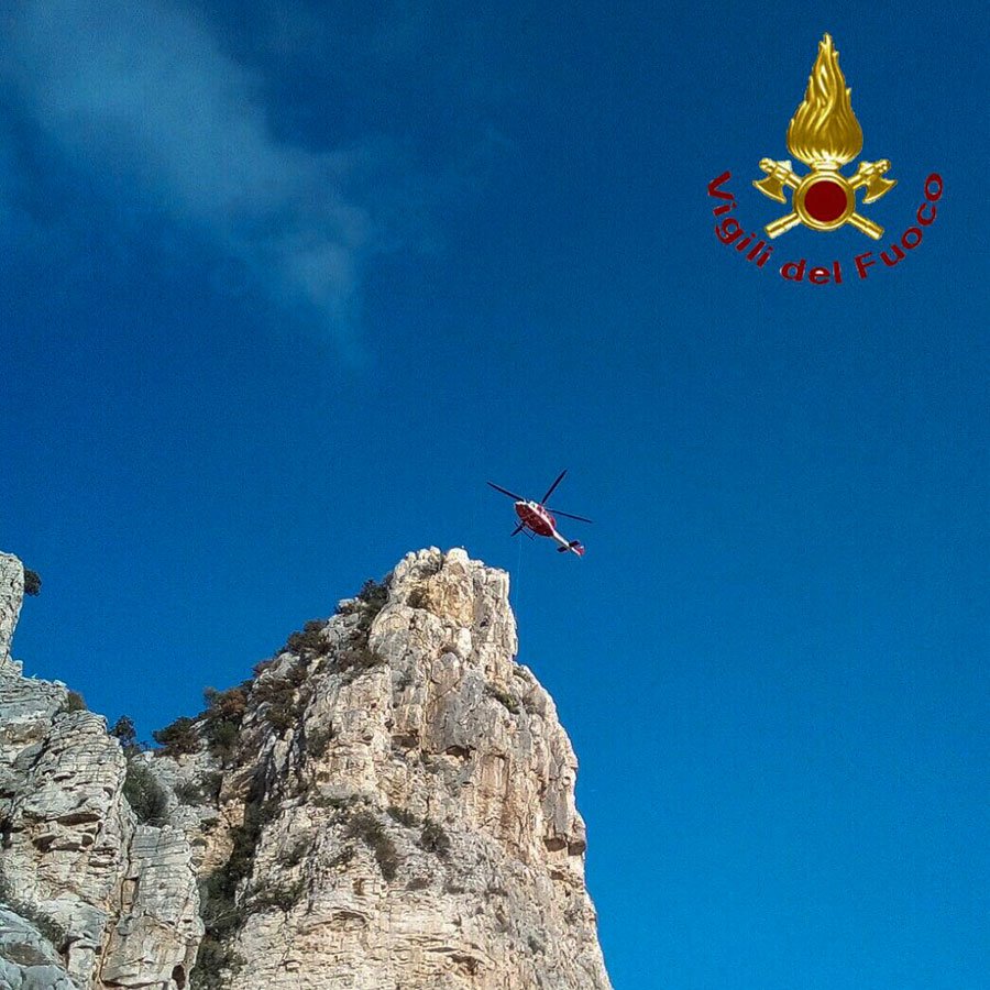 L'intervento di recupero dell'alpinista