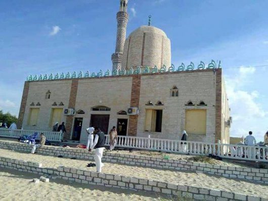 Egitto, strage in una moschea del Sinai