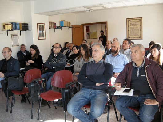 I sindaci nuoresi riuniti nella sede di Confimprenditori a Nuoro