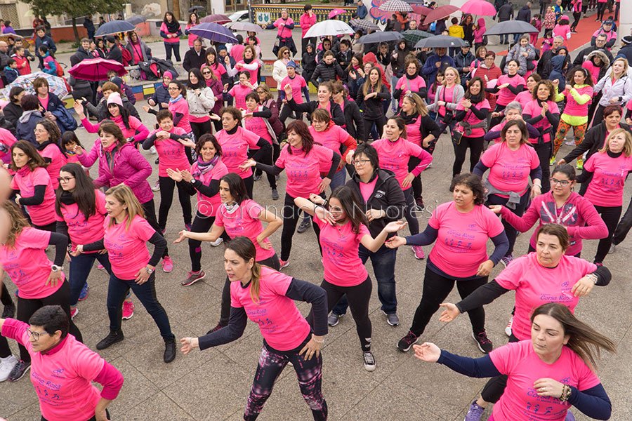 Nuoro, 4° edizione della Corsa Rosa (© foto S.Novellu)