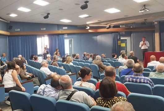 Il pubblico in sala per illustrazione del bilancio (f. Cronache Nuoresi)