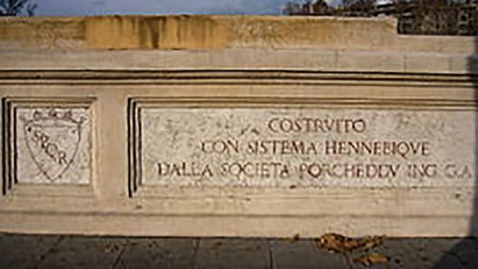Roma, ponte del Risorgimento, 1911 (lapide che riporta l'autore, Porcheddu)