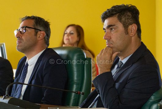 Il sindaco Andrea Soddu e il presidente del Consiglio Fabrizio Beccu (foto S.Novellu)