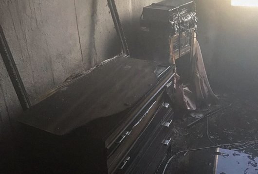 La camera de letto dopo l'incendio