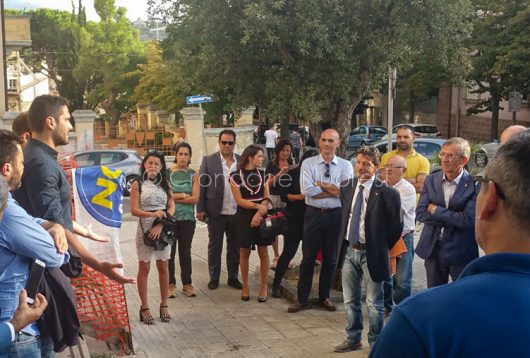 Simpatizzanti durante la presentazione di Saiu nella Lega